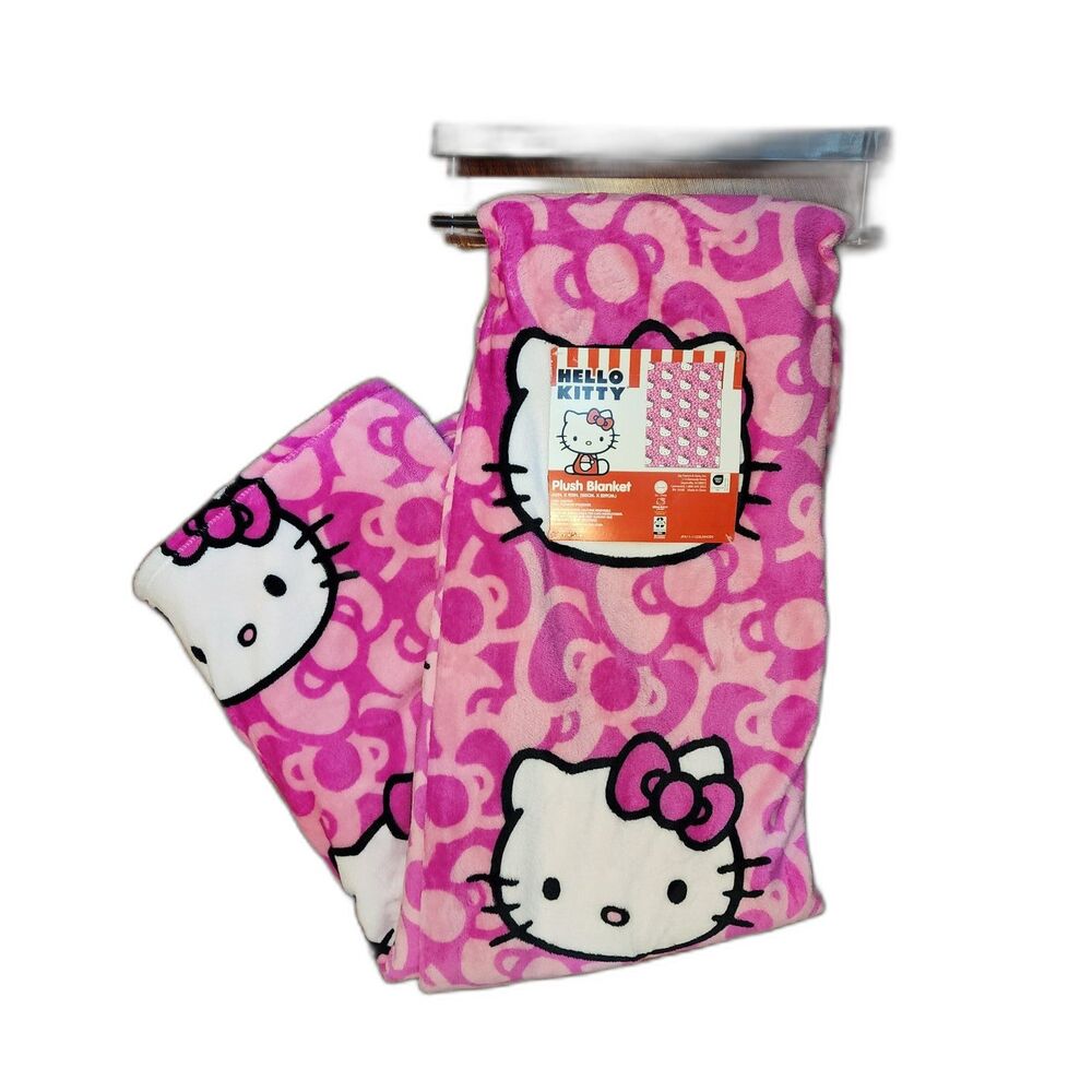 Sanrio Hello Kitty PLush Throw 60 in x 90 Twin Hot Pink with Bows TikTok 2024
